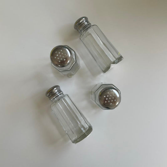 SALT&PEPPER GLASS