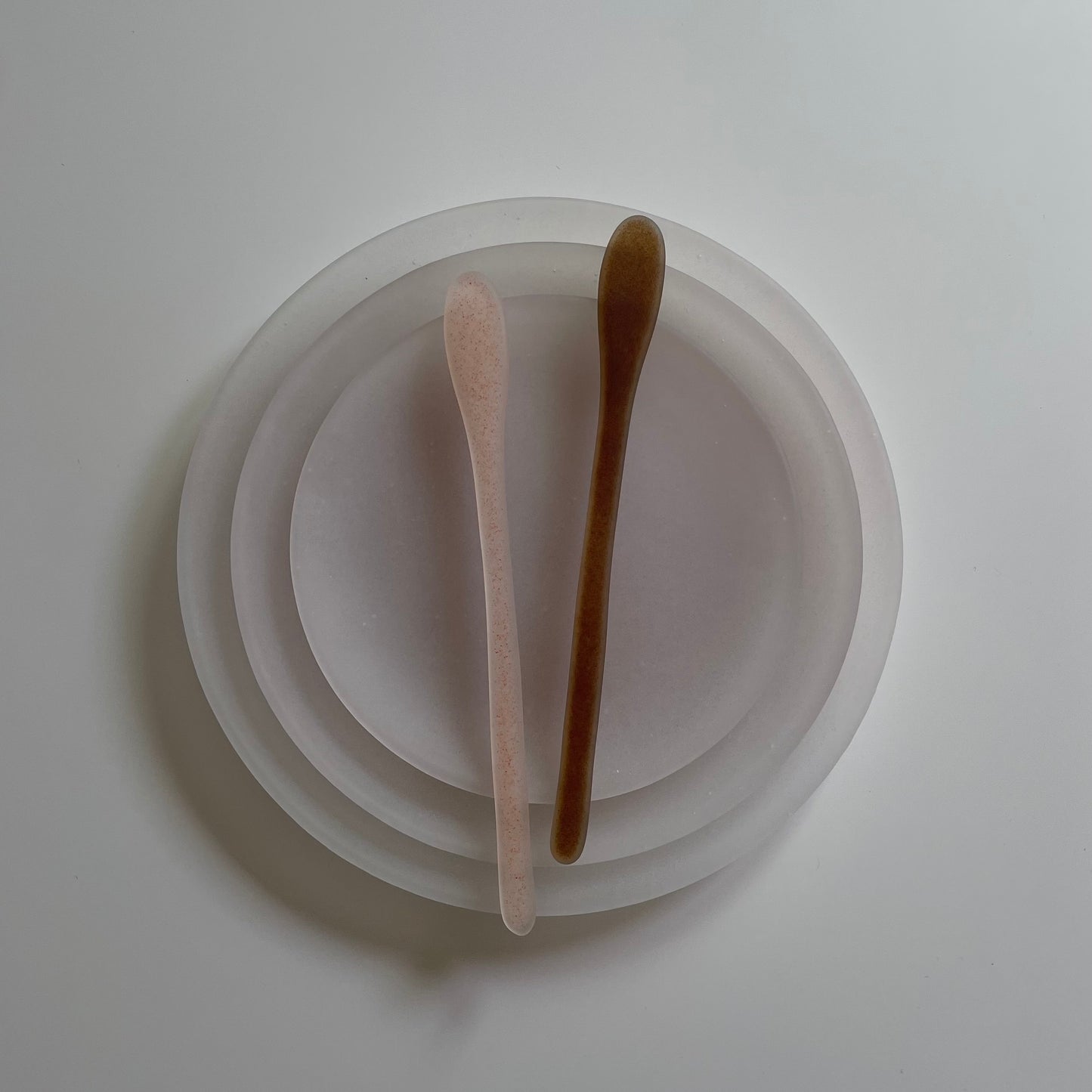 Ouglasswork | MATT POWDERY OUPLATE